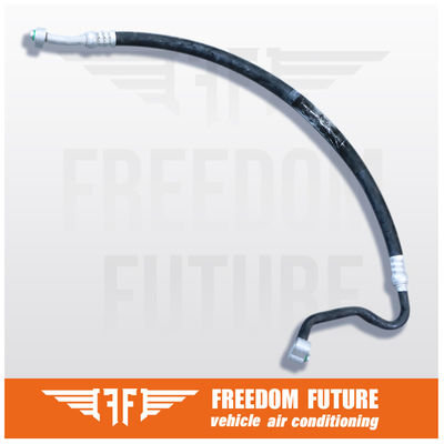 8D0260701N Suction AC Pipeline Volkswagen Passat B5 Audi A4 1.8L Fits For 98-01