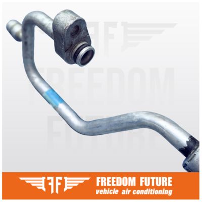 97762-D4000 Kia Optima K5 2.0L Car AC Discharge Hose Hyundai 15-19